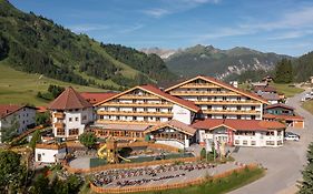 Familotel Kaiserhof - Families Only